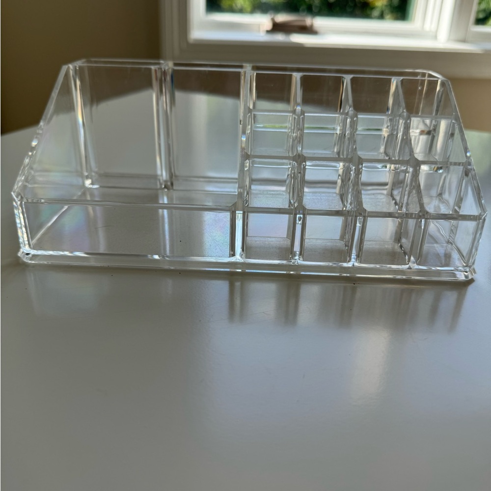 Clear Acrylic Makeup Organizer